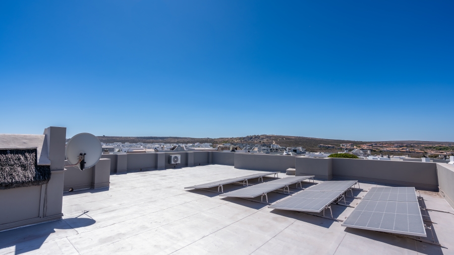 5 Bedroom Property for Sale in Waterfront Western Cape
